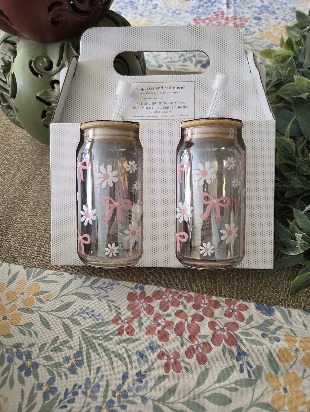 cupcakes & cashmere Pink & White Daisy Drinking Glasses, Set of 2